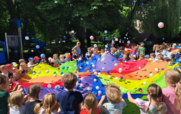 c6378166-2099-45f3-9974-25e4328e4fd2